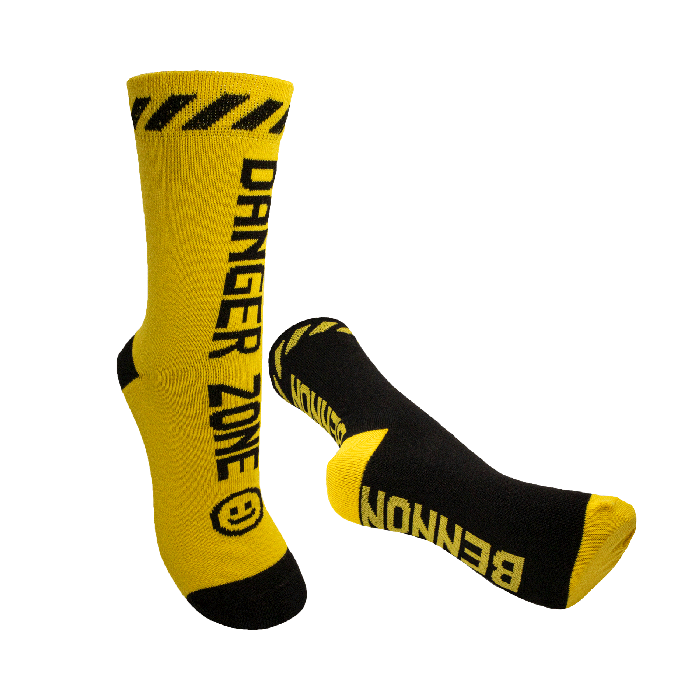 0718100068 BNN BENNONKY Black Yellow Socks 1 kopie